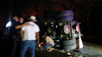 En el tráiler viajaban más