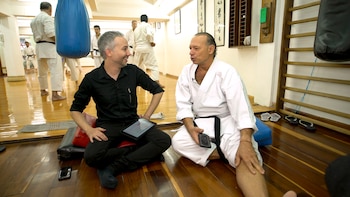 “Los extranjeros que vienen a