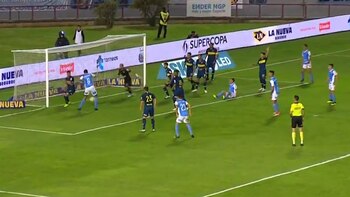 El palo salvó al arco