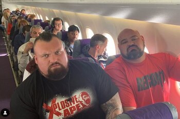 Shaw y Eddie Hall fueron a Escocia para filmar y entrenar (Foto: Instagram)