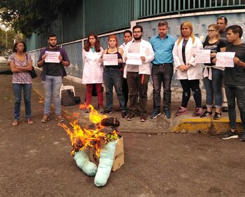 El sector de salud protestó
