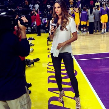 Kelli Tennant es la periodista