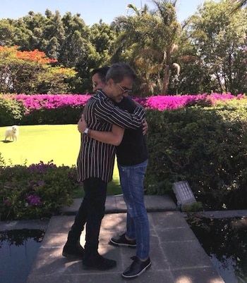 Alejandro Fernández y Carlos de