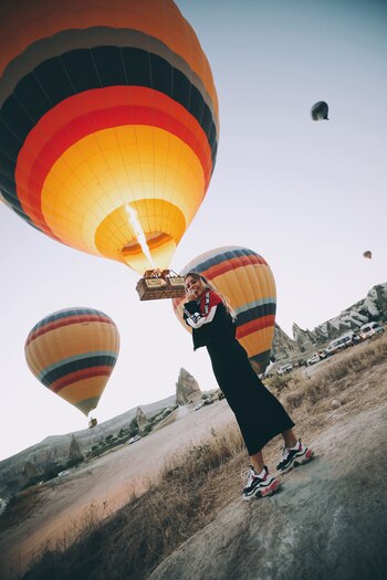 Tupi Saravia en Capadoccia junto