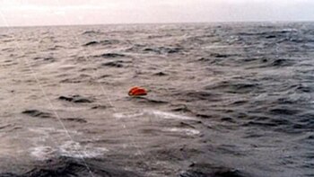 La primera balsa rescatada estaba