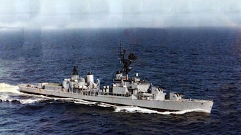 El destructor ARA Piedrabuena, ex