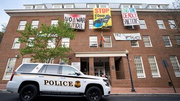 Un vehículo del Servicio Secreto