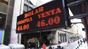 El dólar acumula un alza