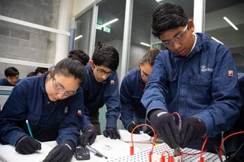 La escuela se especializa en