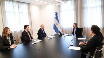 Mauricio Macri junto al senador
