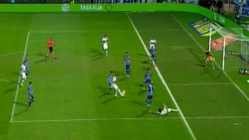 El centro de Mauro Zárate,