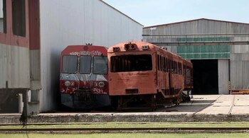 Algunos de los vagones chatarra