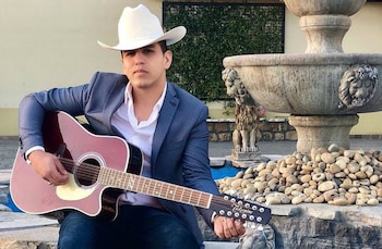 Jovanny Cadena transitaba por la