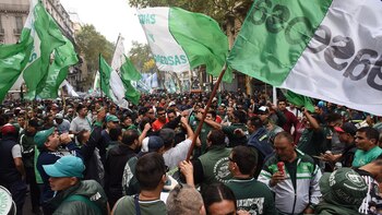 Los afiliados del sindicato de