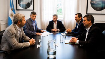 El gobernador Peppo fue recibido