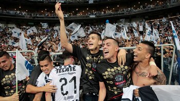 Rogelio Funes Mori celebra el