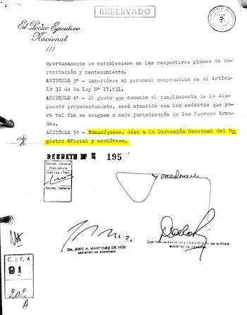 Los dictadores no publicaron los decretos reservados. Fueron guardados en el Archivo General de la Nación.