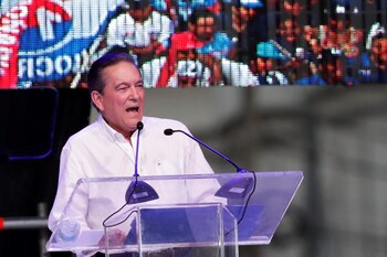 El candidato presidencial Laurentino Cortizo