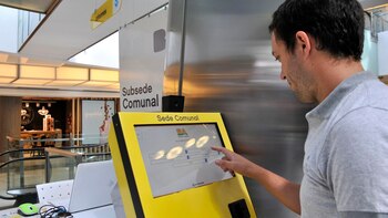 Tras sacar turno de manera online, con la aplicación el vecino puede conocer el tiempo de espera y cuánto falta para ser atendido