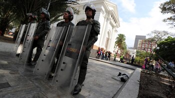 Miembros de las fuerzas de