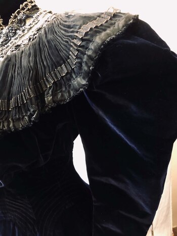 “La ropa que vestimos tiene