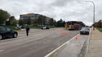 Bomberos, policías y ambulancias acudieron