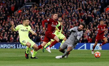 El Liverpool remontó 4-0 la
