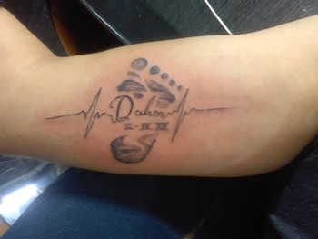 Los tatuajes básicos tienen un costo de 300 pesos (Foto: Facebook Rancisco Liera)