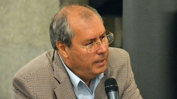 Héctor Olvidares, diputado de la