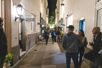 Los diferentes locales y estudios