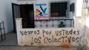 Así amaneció la fachada de