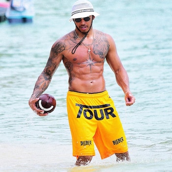 (@lewishamilton) Lewis Hamilton se hizo