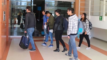 Jóvenes podrán hacer examen de