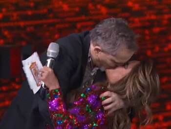 En la emisión, Bosé también