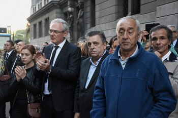 Legisladores y familiares despidieron los