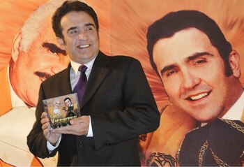 Vicente Fernández Jr. en el