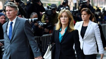 Felicity Huffman podría pasar un mes