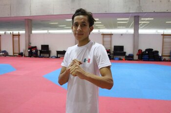 El mexicano le dio la