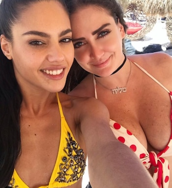 Las actrices protagonizaron un nuevo