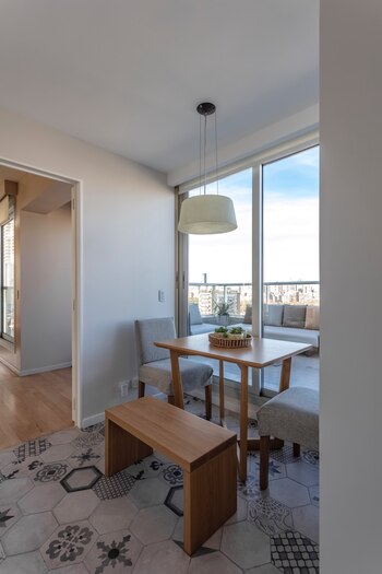 El pequeño comedor diario se