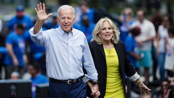 Joe Biden y su esposa
