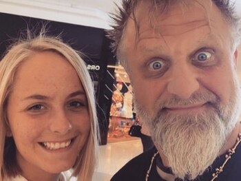 Gabrielle en una foto junto con