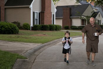 Miles de migrantes han sido