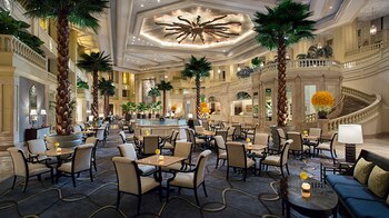 El hotel Peninsula Manila tiene