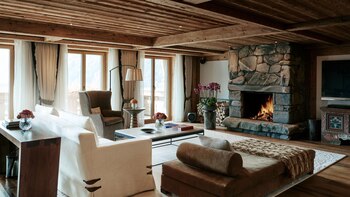 El hotel de temporada cuenta