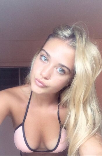 Sofía Calzetti tiene 22 años,