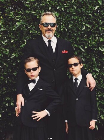 El cantante fue con Diego