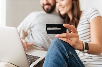 Las compras se centralizan en