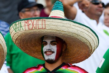 La afición en Gdynia, Polonia,