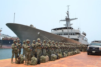 150 elementos llegaron al puerto
